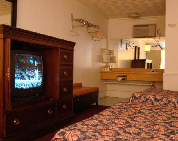 Gray Plaza Motel Benton Экстерьер фото